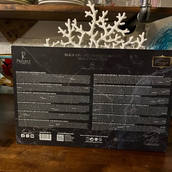 Black Orchid Transformation Skin Collection - Picture 3 of 3